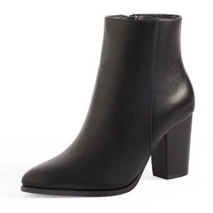 EUC Black Mia Block Heeled Mid Shaft Booties Size 8